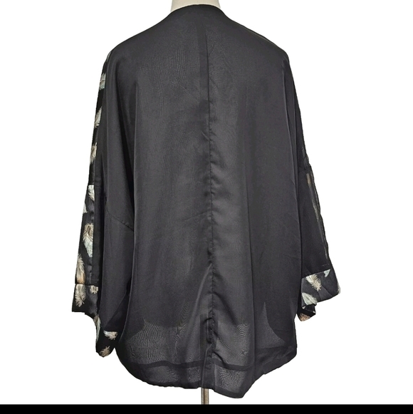 Very J Boho Black Feather Print 3/4 Sleeves Lined Open Kimono Cardigan Medium - Picture 4 of 9